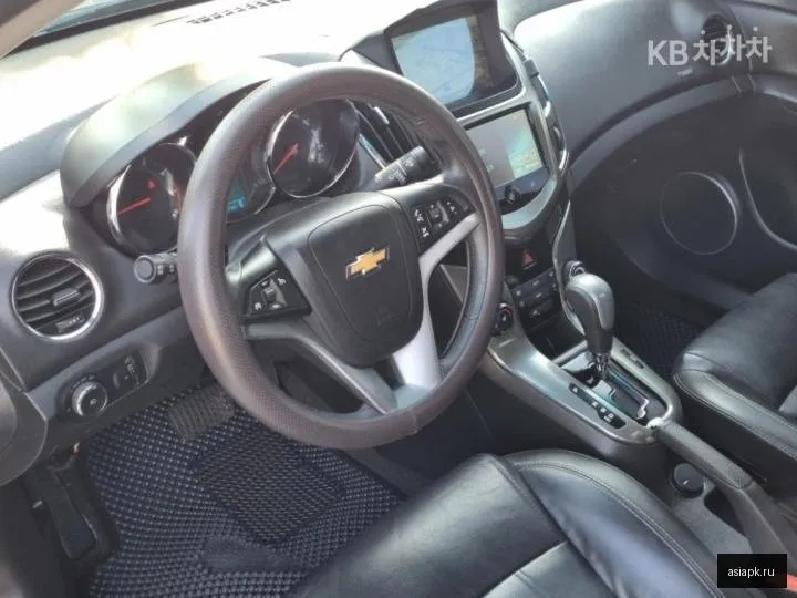 Chevrolet Cruze 4