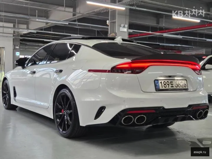 Kia Stinger 4