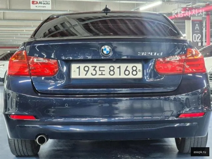 BMW 3-Series 4