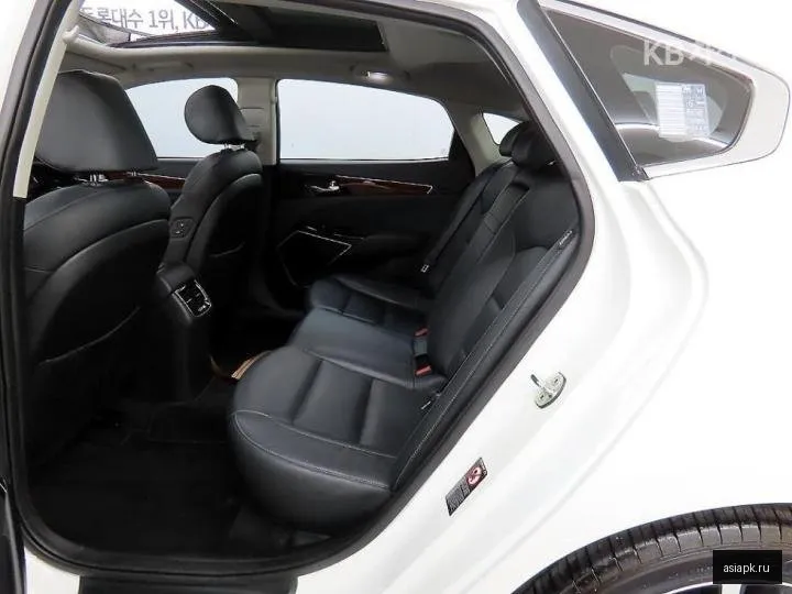 Kia K7 6
