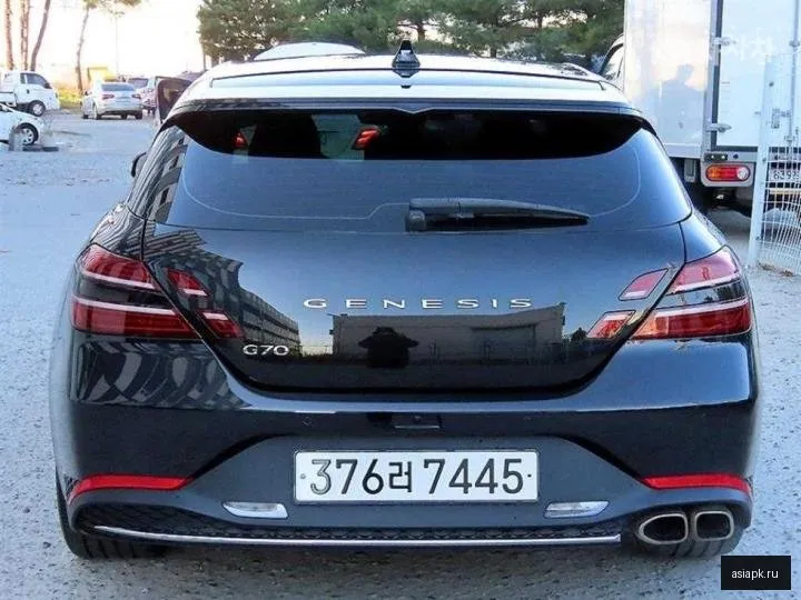 Genesis G70 4