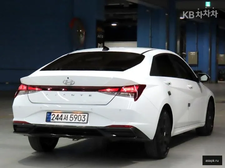 Hyundai Avante 4