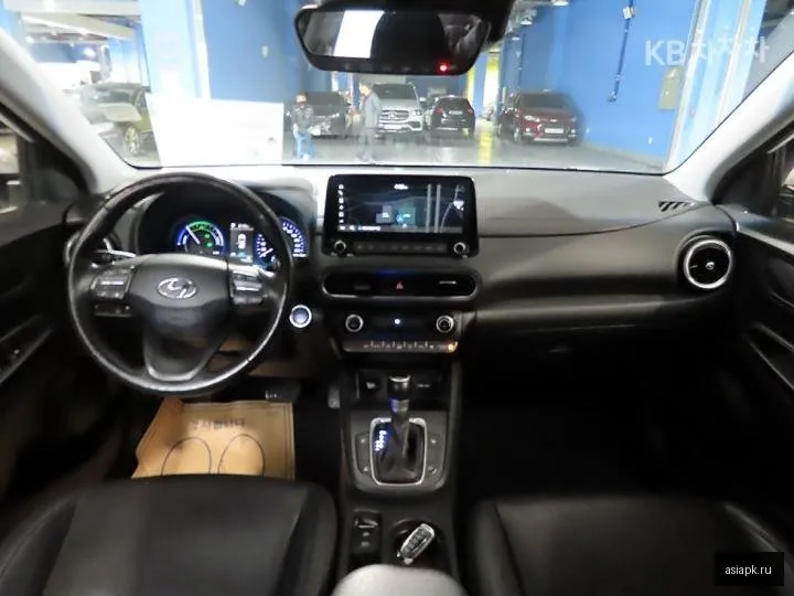 Hyundai Kona 5