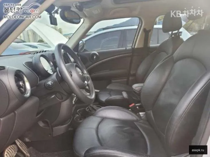 MINI Countryman 5