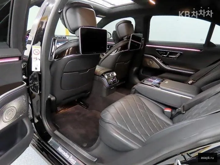 Mercedes-Benz S-Class 6