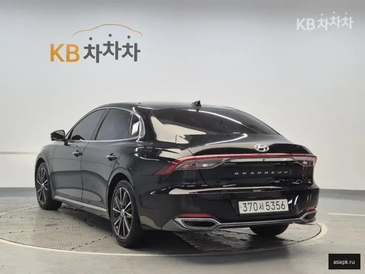 Hyundai Grandeur 2