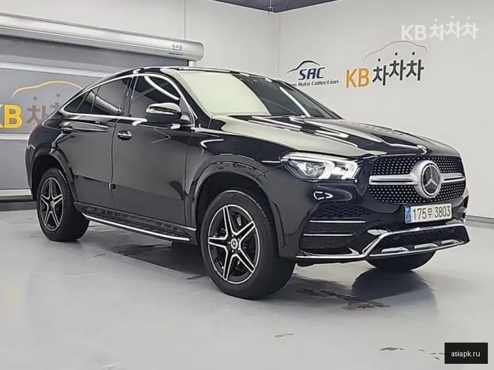 Mercedes-Benz GLE-Class 4