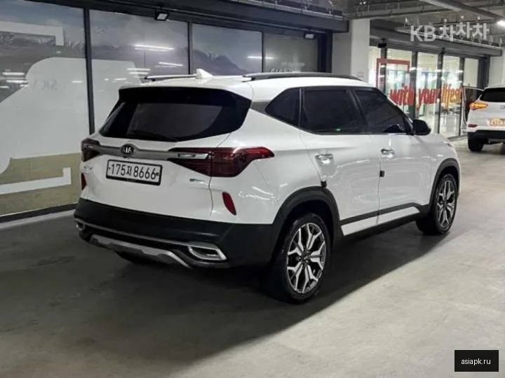 Kia Seltos 4