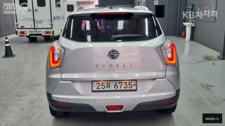 SsangYong Tivoli 4