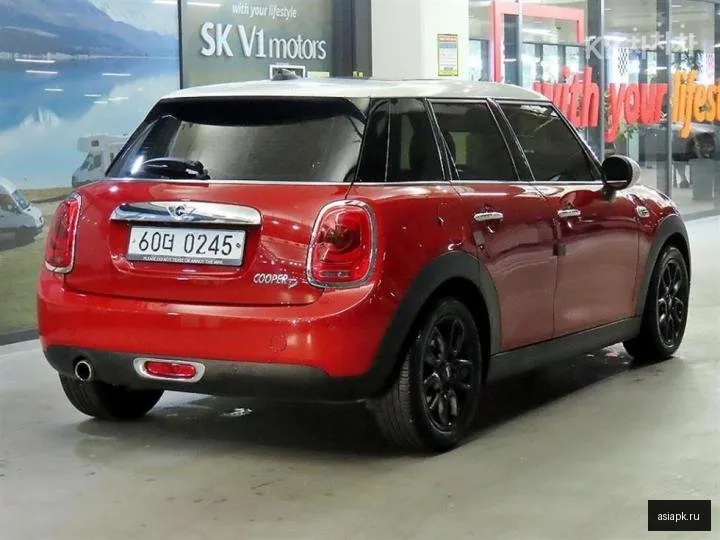 MINI Hatch 4