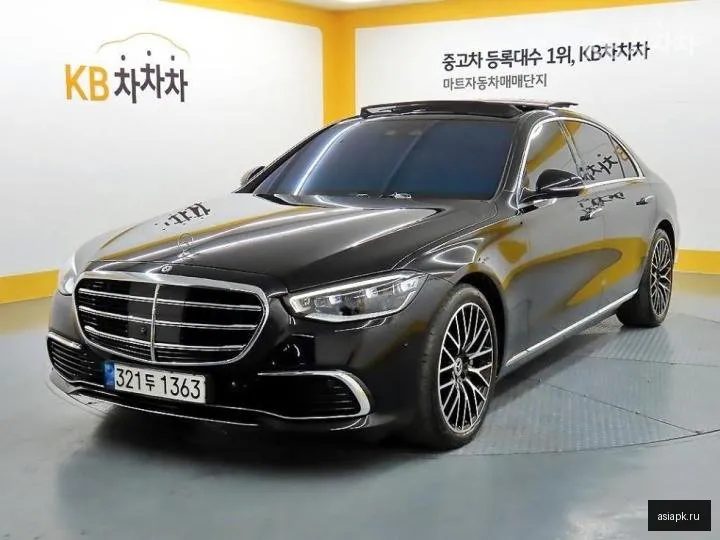 Mercedes-Benz S-Class 2