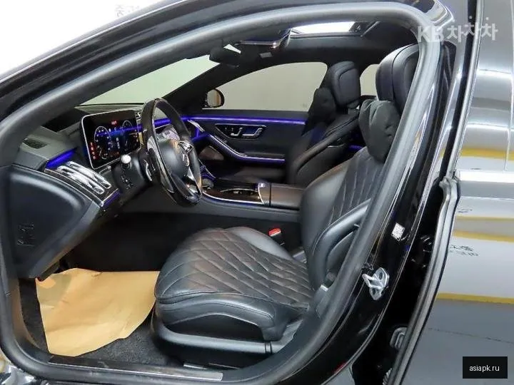 Mercedes-Benz S-Class 5