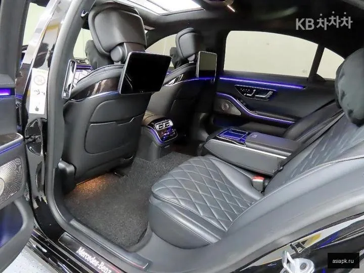 Mercedes-Benz S-Class 6
