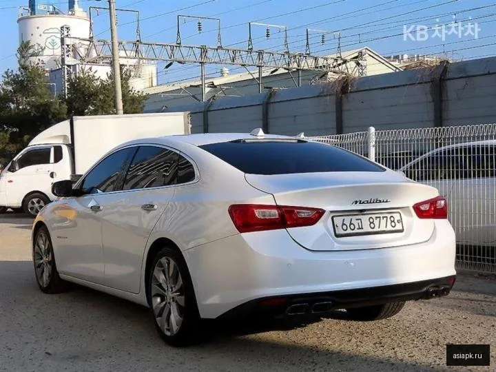 Chevrolet Malibu 3
