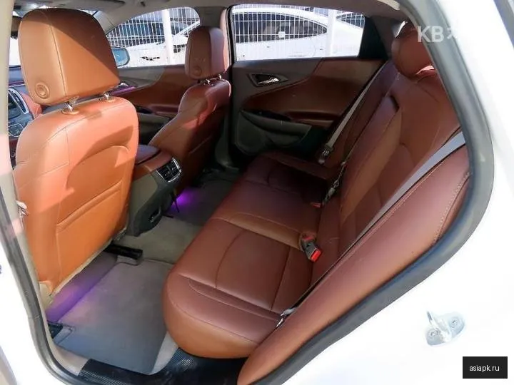 Chevrolet Malibu 6