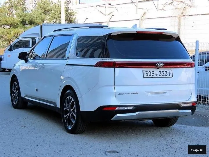 Kia Carnival 3