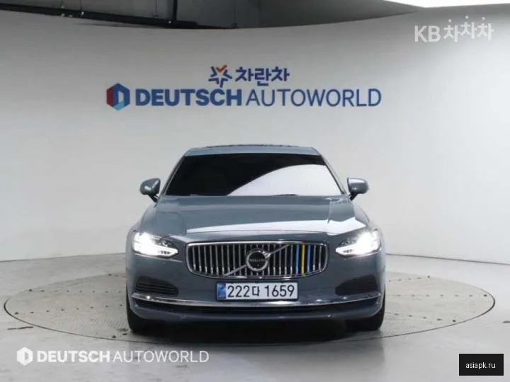 Volvo S90 3