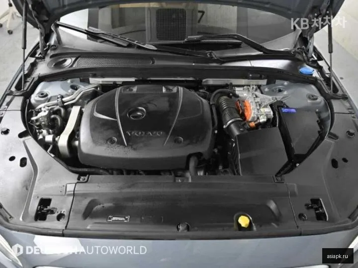 Volvo S90 6