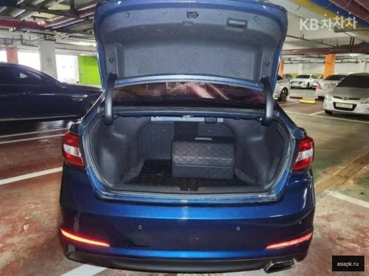 Hyundai Sonata 5