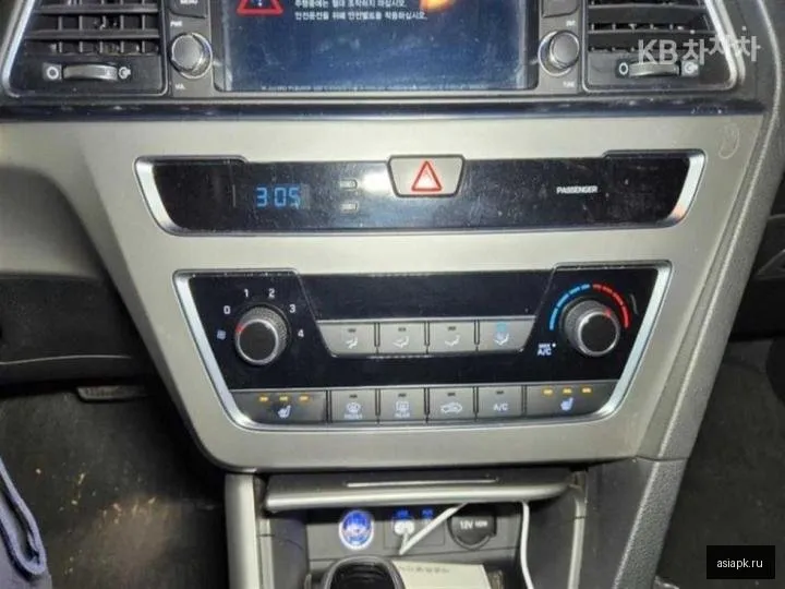 Hyundai Sonata 6
