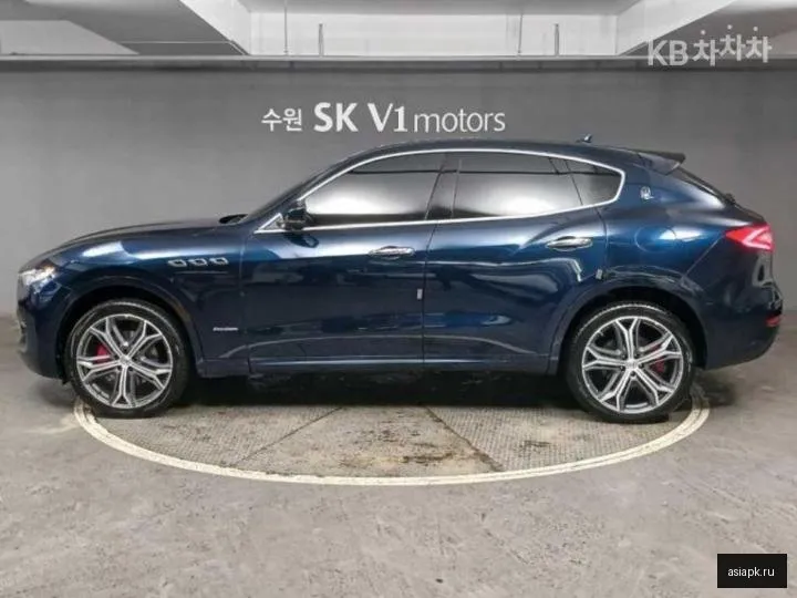 Maserati Levante 2