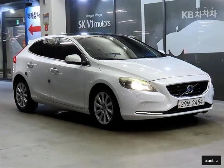 Volvo V40