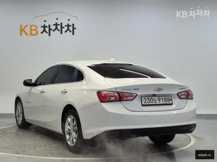 Chevrolet Malibu 2