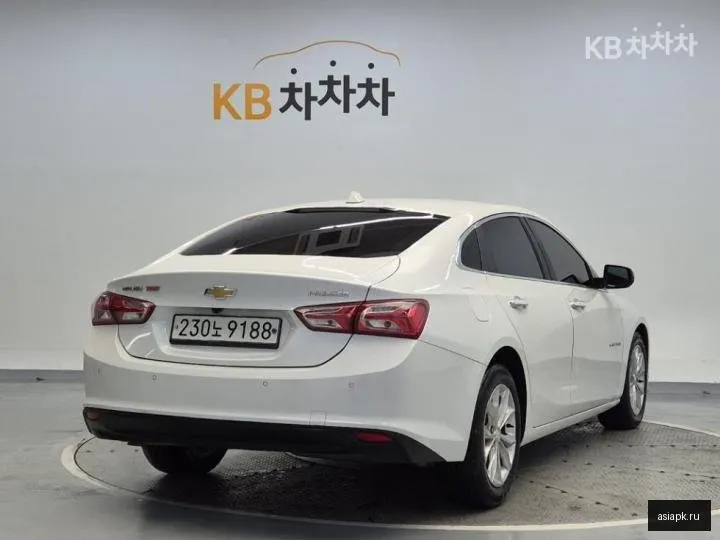 Chevrolet Malibu 3
