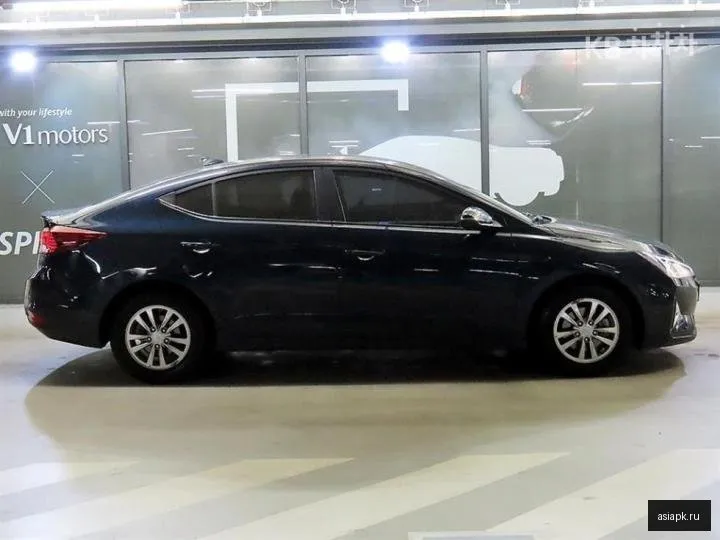 Hyundai Avante 3
