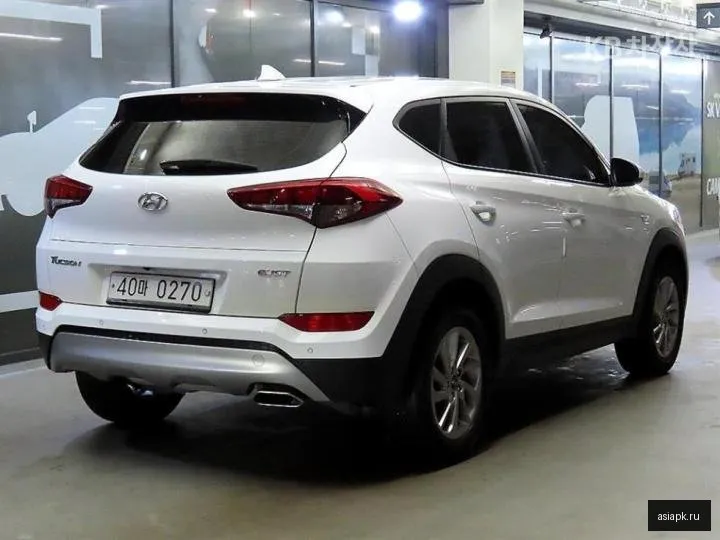 Hyundai Tucson 4