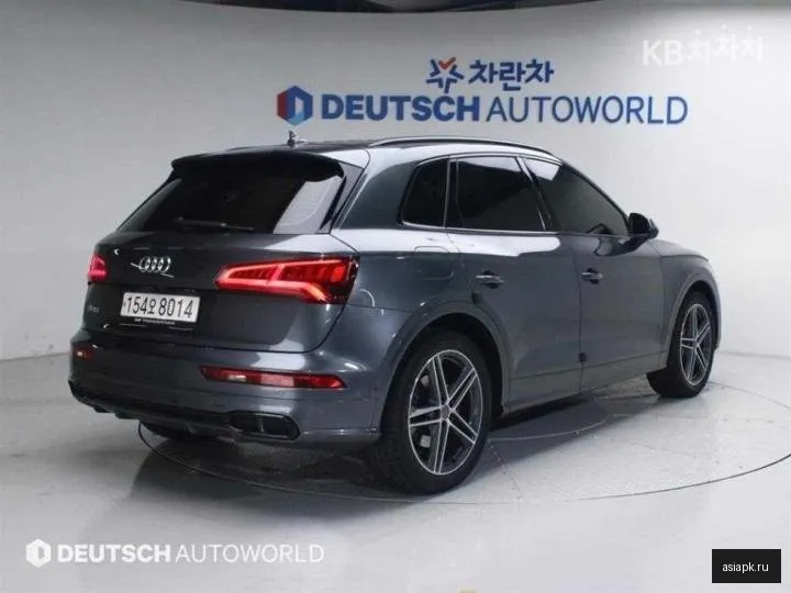 Audi SQ5 2