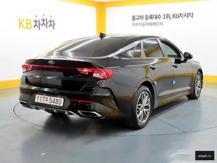 Kia K5 4
