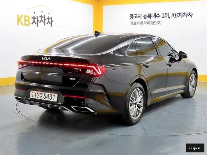Kia K5 4