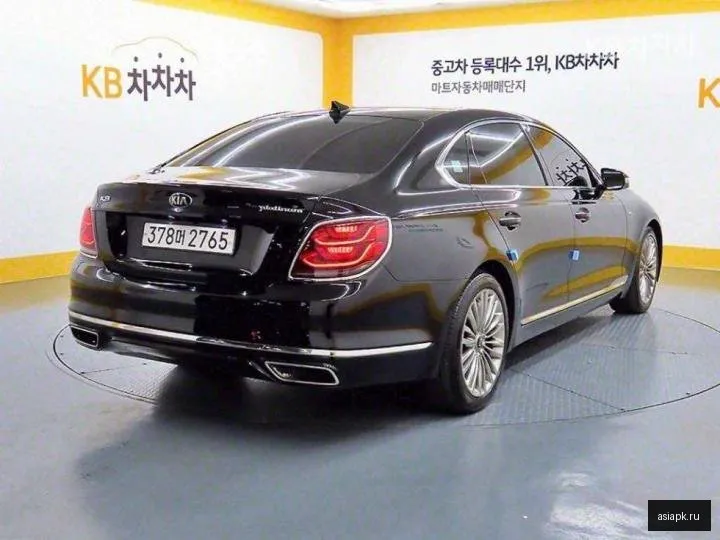 Kia K9 4