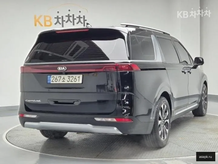 Kia Carnival 3