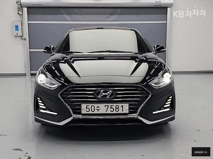 Hyundai Sonata 2
