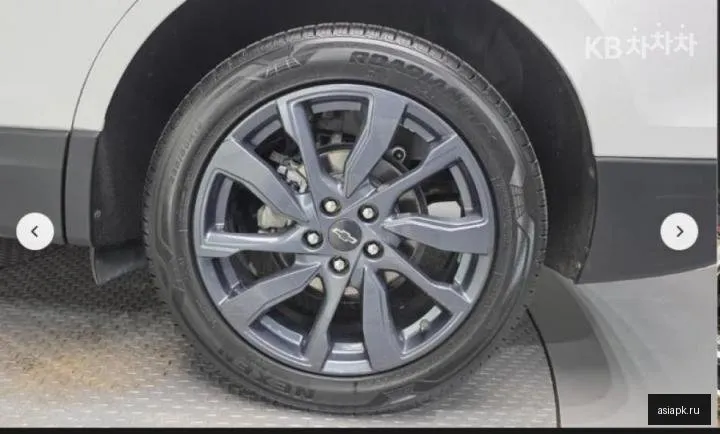 Chevrolet Equinox 4