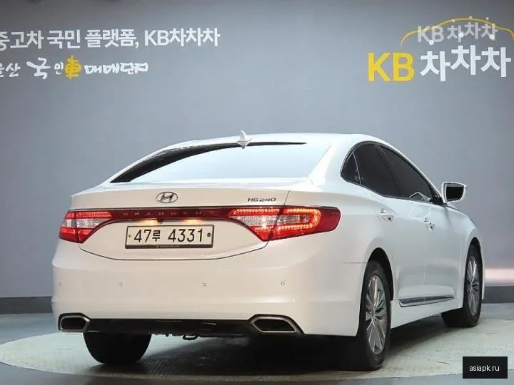 Hyundai Grandeur 2