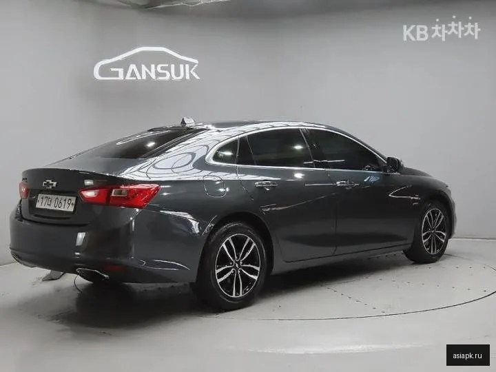 Chevrolet Malibu 4