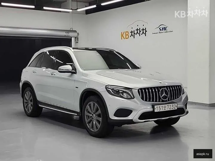 Mercedes-Benz GLC-Class 2