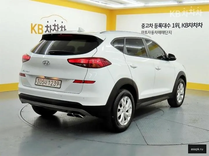 Hyundai Tucson 4