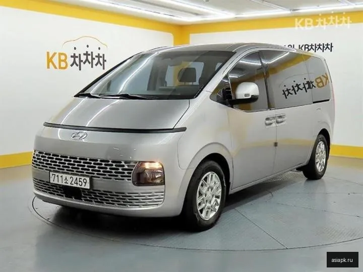 Hyundai Staria 2