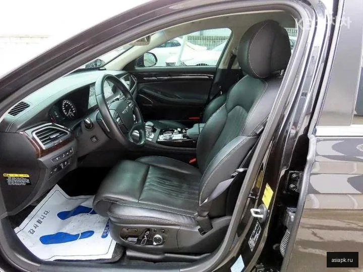 Genesis G90 5