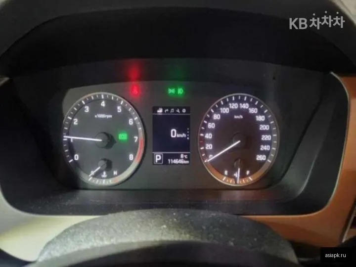 Hyundai Sonata 5