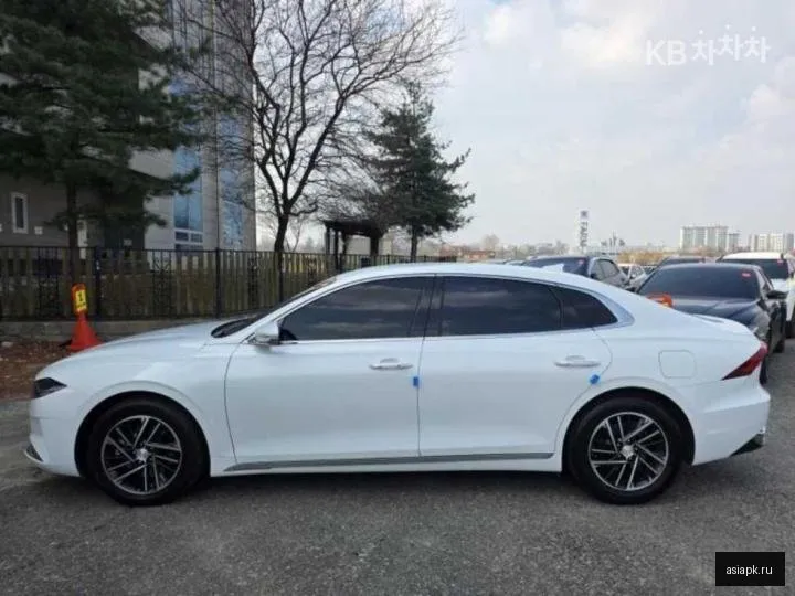Hyundai Grandeur 3