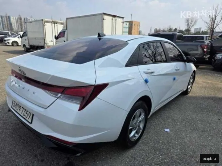 Hyundai Avante 6
