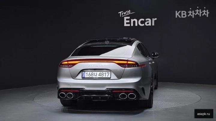 Kia Stinger 4