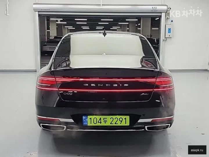 Genesis G90 3