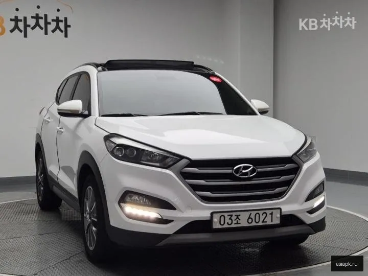 Hyundai Tucson 4