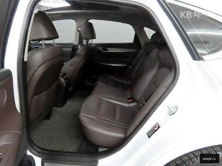 Hyundai Grandeur 6
